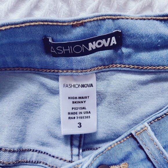 Fashion Nova "Precious Fit" High Waisted Skinny Jean -best seller- Rare - Picture 9 of 11